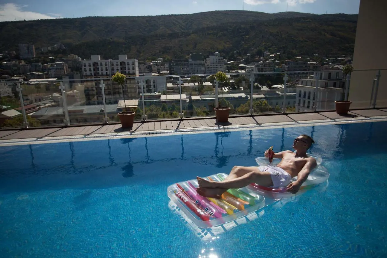 טביליסי Lifferent Hotel & Spa